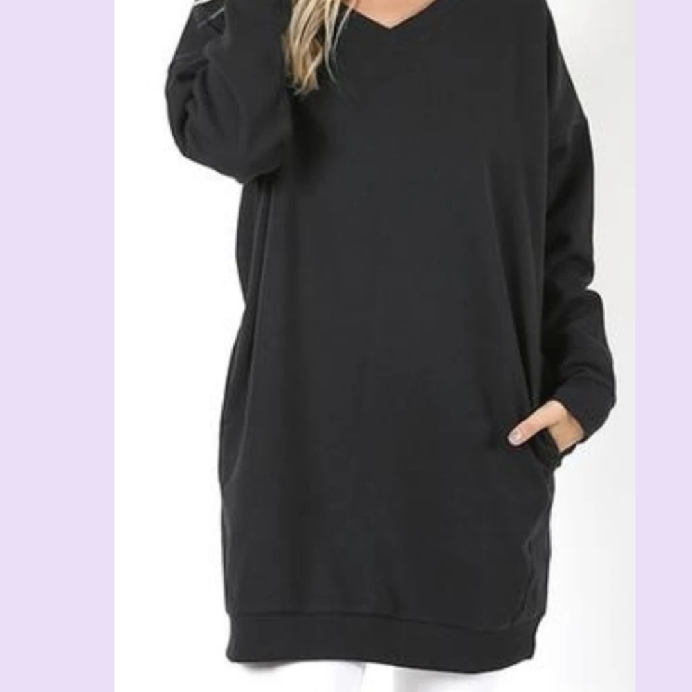 Oversized V-neck Sweater with side Pockets